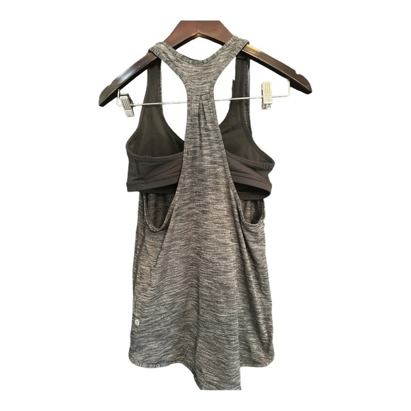 Lululemon 2 in 1 Tank w/Detachable Bra Heathered Black Gray Racerback Tank Sz 6 - Picture 2 of 9